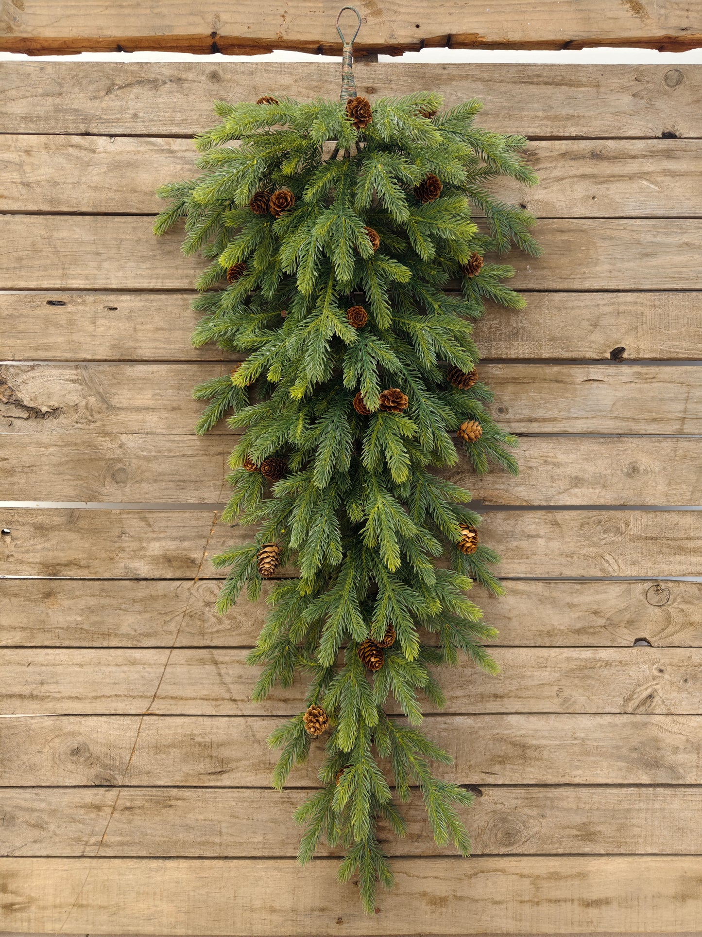 Baby pine Teardrop swag (60% Off)